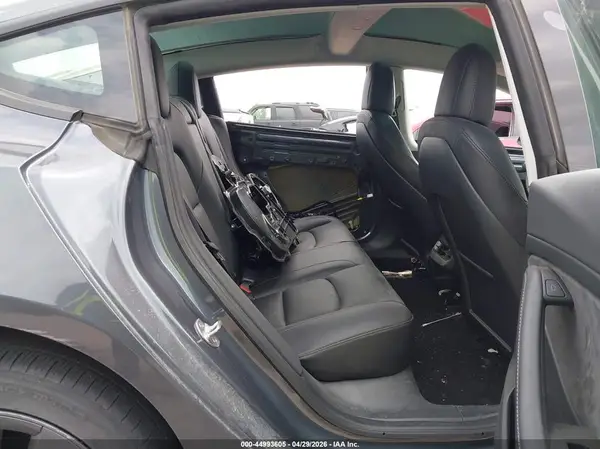 5YJ3E1EA6PF470101 2023 TESLA MODEL 3 - Image 8