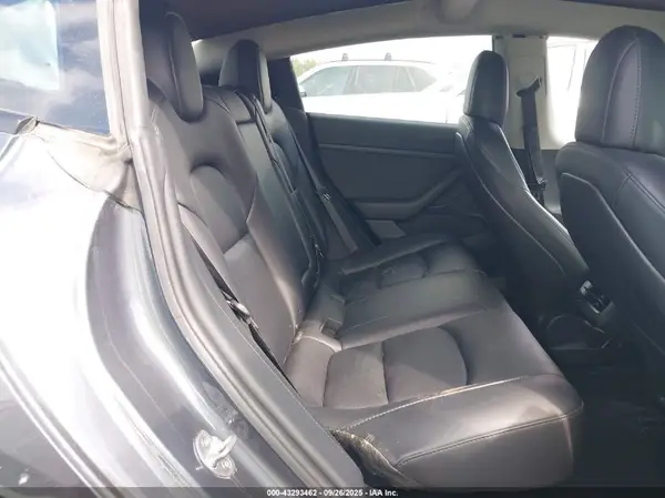 5YJ3E1EA6PF470776 2023 TESLA MODEL 3 - Image 8