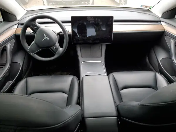 5YJ3E1EA6PF473029 2023 TESLA MODEL 3 - Image 8