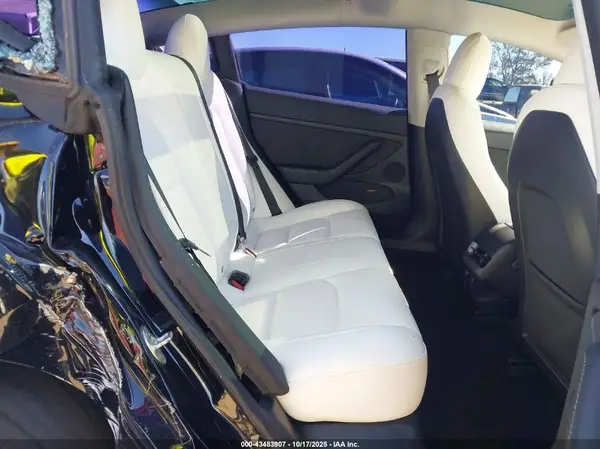 5YJ3E1EA6PF476903 2023 TESLA MODEL 3 - Image 8