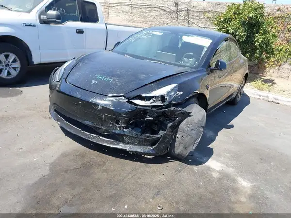5YJ3E1EA6PF477145 2023 TESLA MODEL 3 - Image 2
