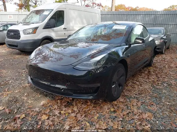 5YJ3E1EA6PF482216 2023 TESLA MODEL 3 - Image 2
