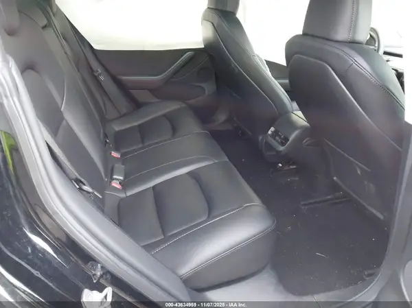 5YJ3E1EA6PF482216 2023 TESLA MODEL 3 - Image 8
