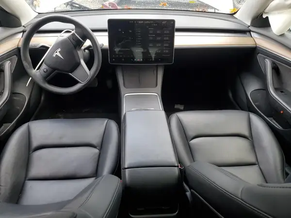 5YJ3E1EA6PF487030 2023 TESLA MODEL 3 - Image 8