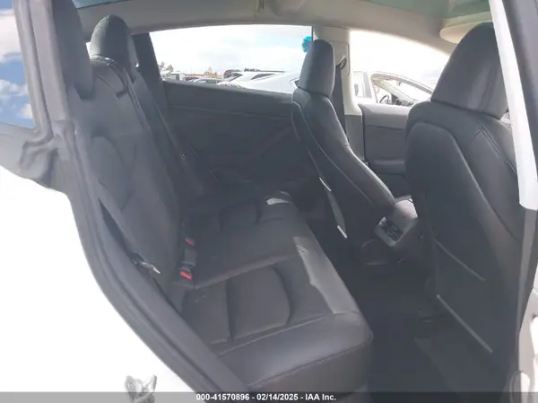 5YJ3E1EA6PF488405 2023 TESLA MODEL 3 - Image 8