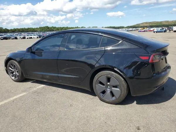 5YJ3E1EA6PF493927 2023 TESLA MODEL 3 - Image 2