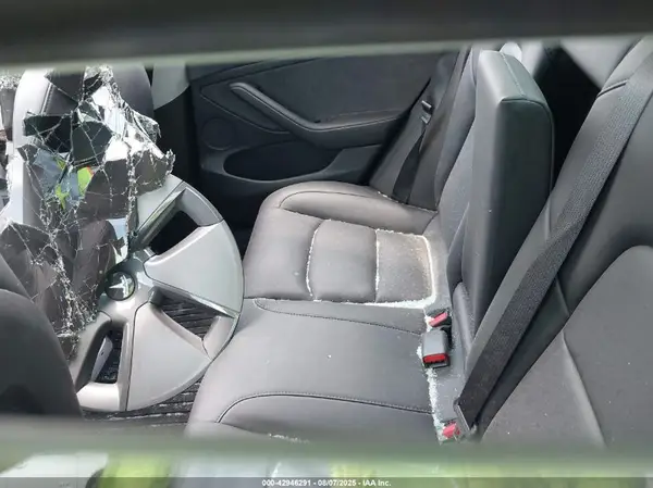 5YJ3E1EA6PF498769 2023 TESLA MODEL 3 - Image 8