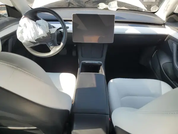 5YJ3E1EA6PF516784 2023 TESLA MODEL 3 - Image 8