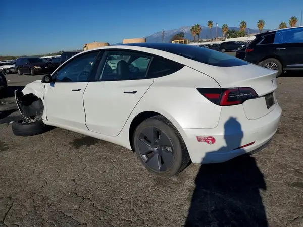 5YJ3E1EA6PF517319 2023 TESLA MODEL 3 - Image 2