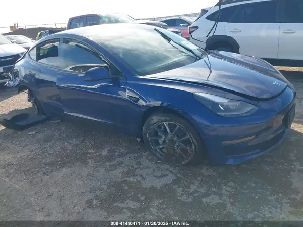 5YJ3E1EA6PF518020 2023 TESLA MODEL 3 - Image 1