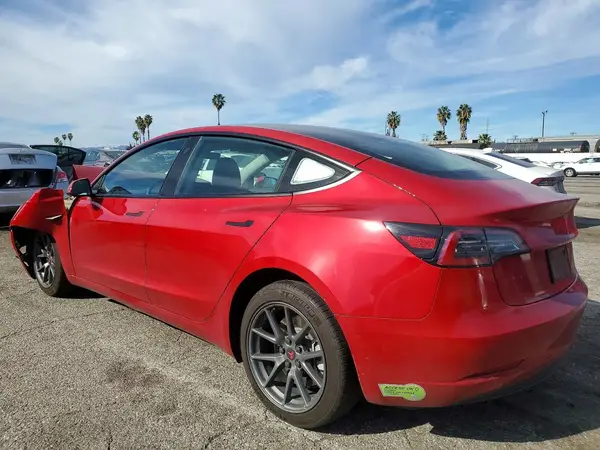 5YJ3E1EA6PF541975 2023 TESLA MODEL 3 - Image 2