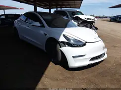 5YJ3E1EA6PF543208 2023 TESLA MODEL 3