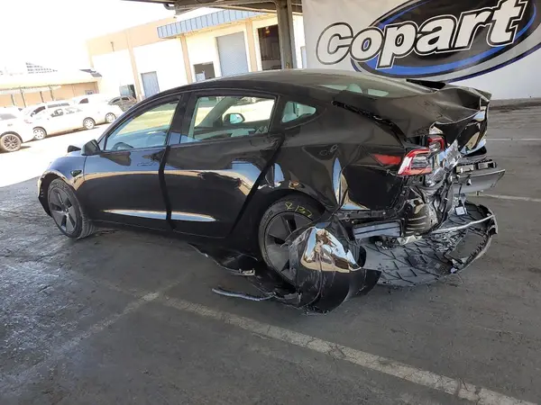 5YJ3E1EA6PF543371 2023 TESLA MODEL 3 - Image 2