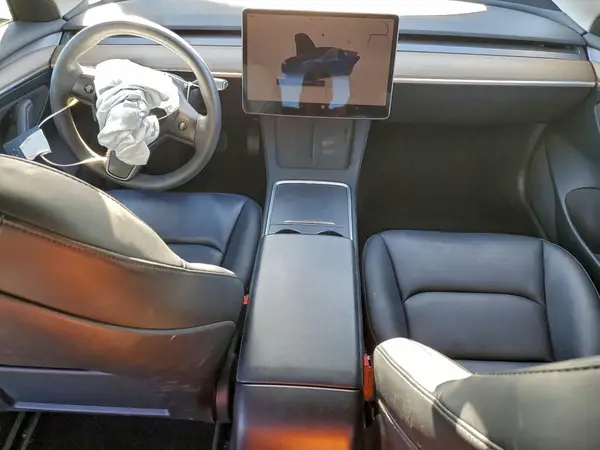 5YJ3E1EA6PF545637 2023 TESLA MODEL 3 - Image 8