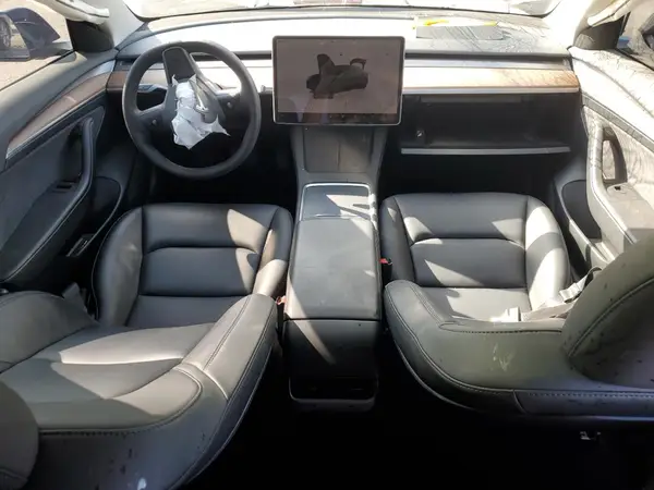5YJ3E1EA6PF546643 2023 TESLA MODEL 3 - Image 8