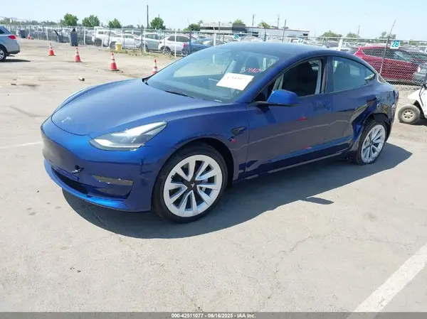 5YJ3E1EA6PF547209 2023 TESLA MODEL 3 - Image 2