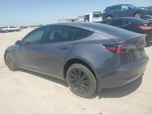 5YJ3E1EA6PF550062 2023 TESLA MODEL 3 - Image 2