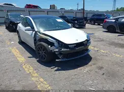 5YJ3E1EA6PF550594 2023 TESLA MODEL 3