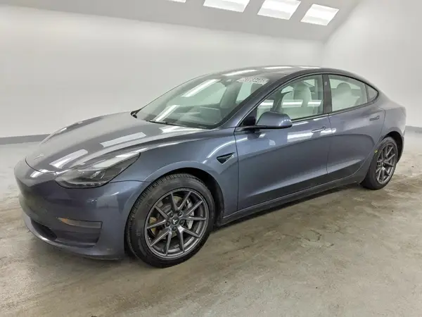 5YJ3E1EA6PF551471 2023 TESLA MODEL 3 - Image 1