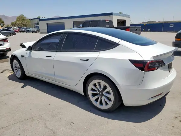 5YJ3E1EA6PF567086 2023 TESLA MODEL 3 - Image 2