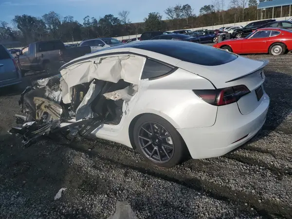 5YJ3E1EA6PF574121 2023 TESLA MODEL 3 - Image 2