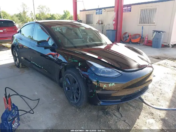 5YJ3E1EA6PF574362 2023 TESLA MODEL 3 - Image 1