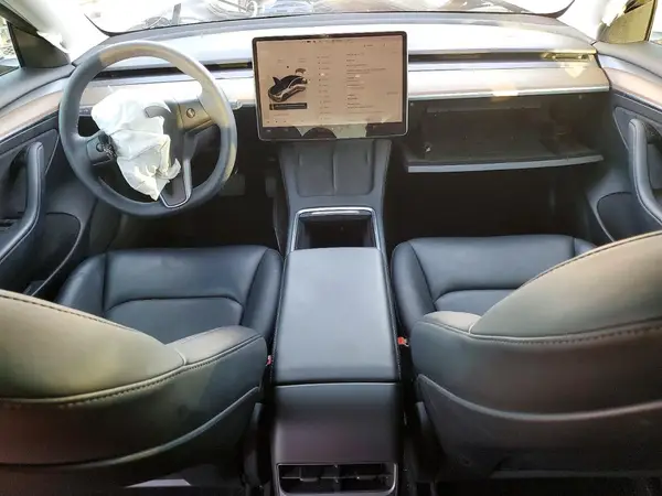 5YJ3E1EA6PF579237 2023 TESLA MODEL 3 - Image 8