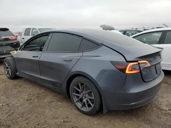 5YJ3E1EA6PF582154 2023 TESLA MODEL 3 - Image 2