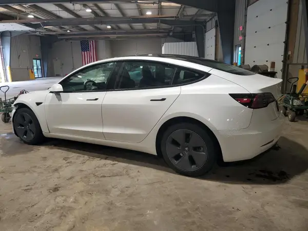 5YJ3E1EA6PF588701 2023 TESLA MODEL 3 - Image 2