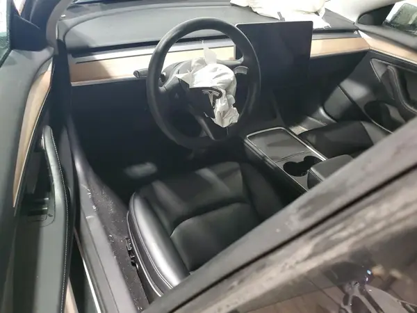 5YJ3E1EA6PF588701 2023 TESLA MODEL 3 - Image 8