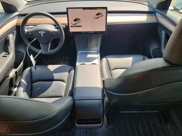 5YJ3E1EA6PF589718 2023 TESLA MODEL 3 - Image 8