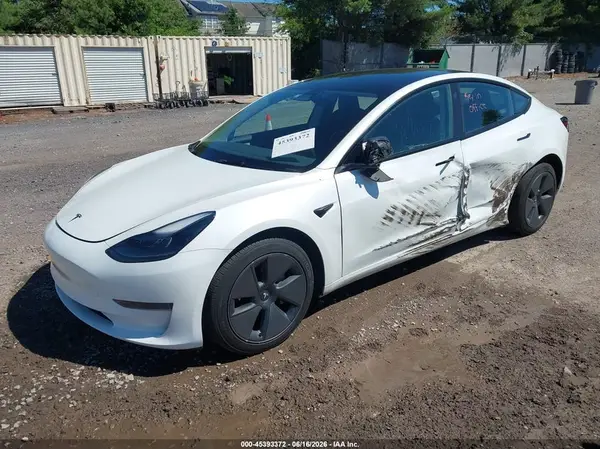 5YJ3E1EA6PF591114 2023 TESLA MODEL 3 - Image 2