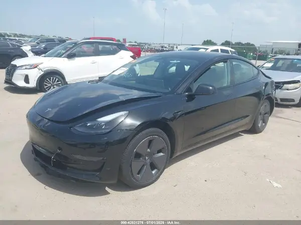 5YJ3E1EA6PF599262 2023 TESLA MODEL 3 - Image 2