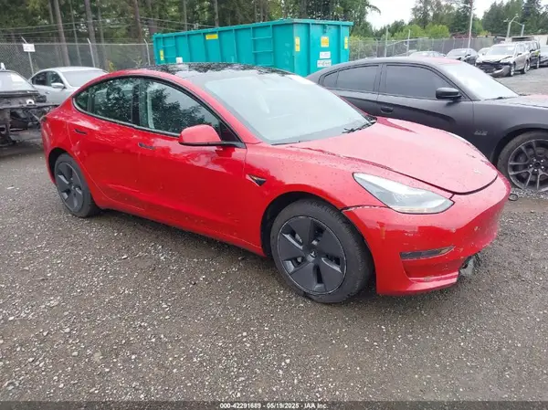 5YJ3E1EA6PF601480 2023 TESLA MODEL 3 - Image 1