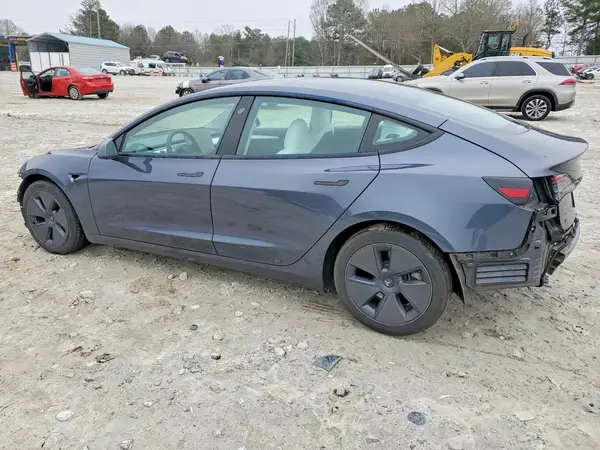 5YJ3E1EA6PF602323 2023 TESLA MODEL 3 - Image 2