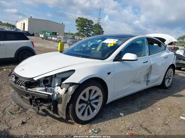 5YJ3E1EA6PF602600 2023 TESLA MODEL 3 - Image 2