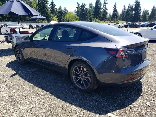 5YJ3E1EA6PF602726 2023 TESLA MODEL 3 - Image 2