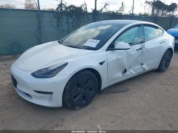 5YJ3E1EA6PF606176 2023 TESLA MODEL 3 - Image 2