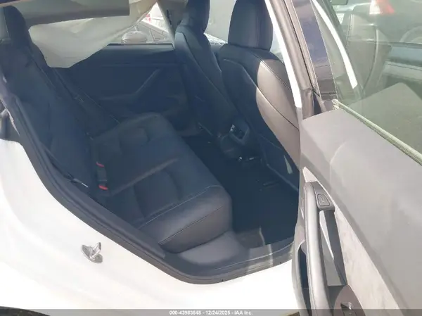 5YJ3E1EA6PF606176 2023 TESLA MODEL 3 - Image 8