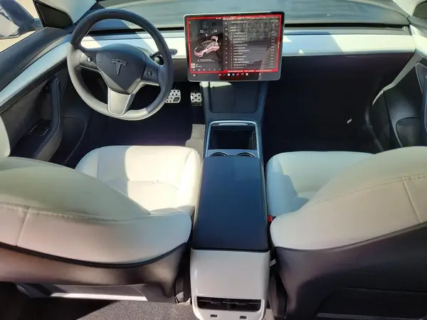 5YJ3E1EA6PF607263 2023 TESLA MODEL 3 - Image 8