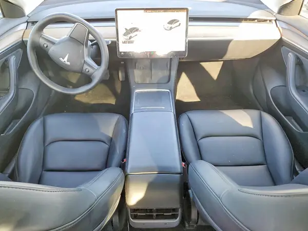 5YJ3E1EA6PF610325 2023 TESLA MODEL 3 - Image 8