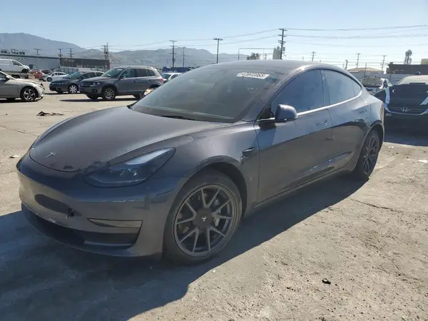 5YJ3E1EA6PF617484 2023 TESLA MODEL 3 - Image 1