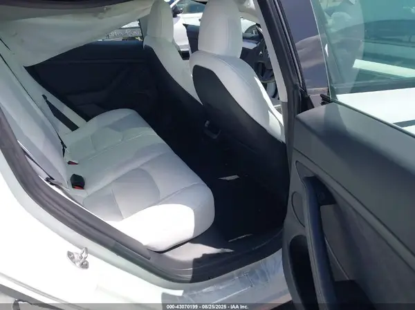 5YJ3E1EA6PF618134 2023 TESLA MODEL 3 - Image 8