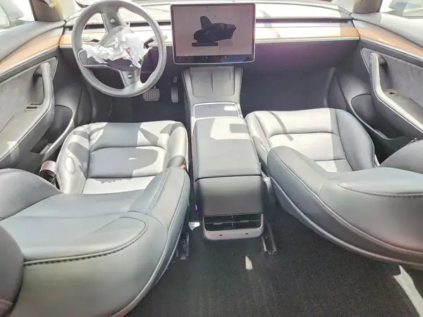 5YJ3E1EA6PF643888 2023 TESLA MODEL 3 - Image 8