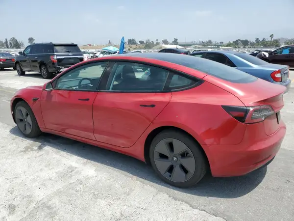 5YJ3E1EA6PF645690 2023 TESLA MODEL 3 - Image 2