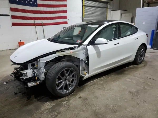 5YJ3E1EA6PF646080 2023 TESLA MODEL 3 - Image 1