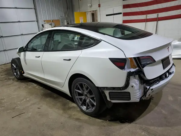 5YJ3E1EA6PF646080 2023 TESLA MODEL 3 - Image 2
