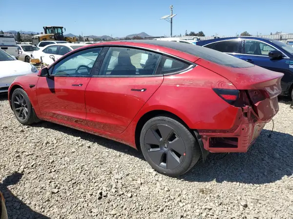 5YJ3E1EA6PF652512 2023 TESLA MODEL 3 - Image 2
