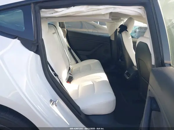 5YJ3E1EA6PF655944 2023 TESLA MODEL 3 - Image 8