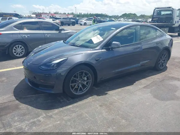 5YJ3E1EA6PF657225 2023 TESLA MODEL 3 - Image 2